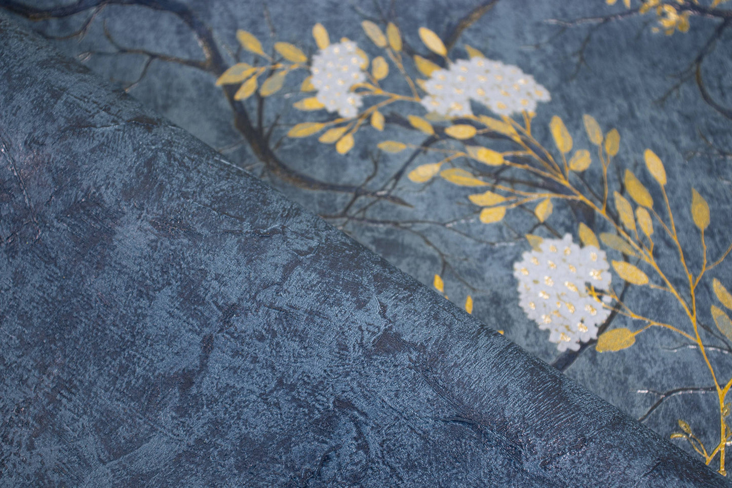 geometric wallpaper for office India